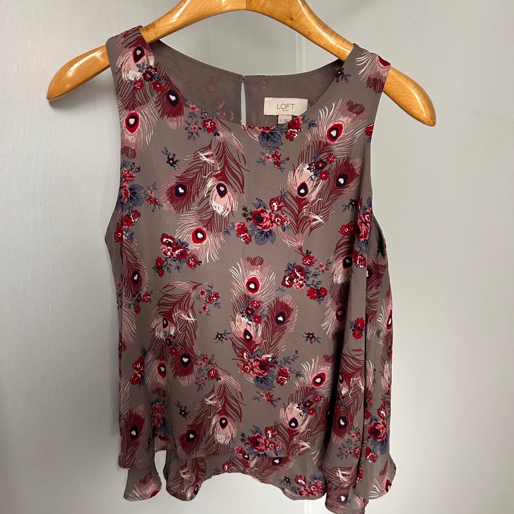 LOFT Red Sleeveless Blouse with Elegant Floral Design